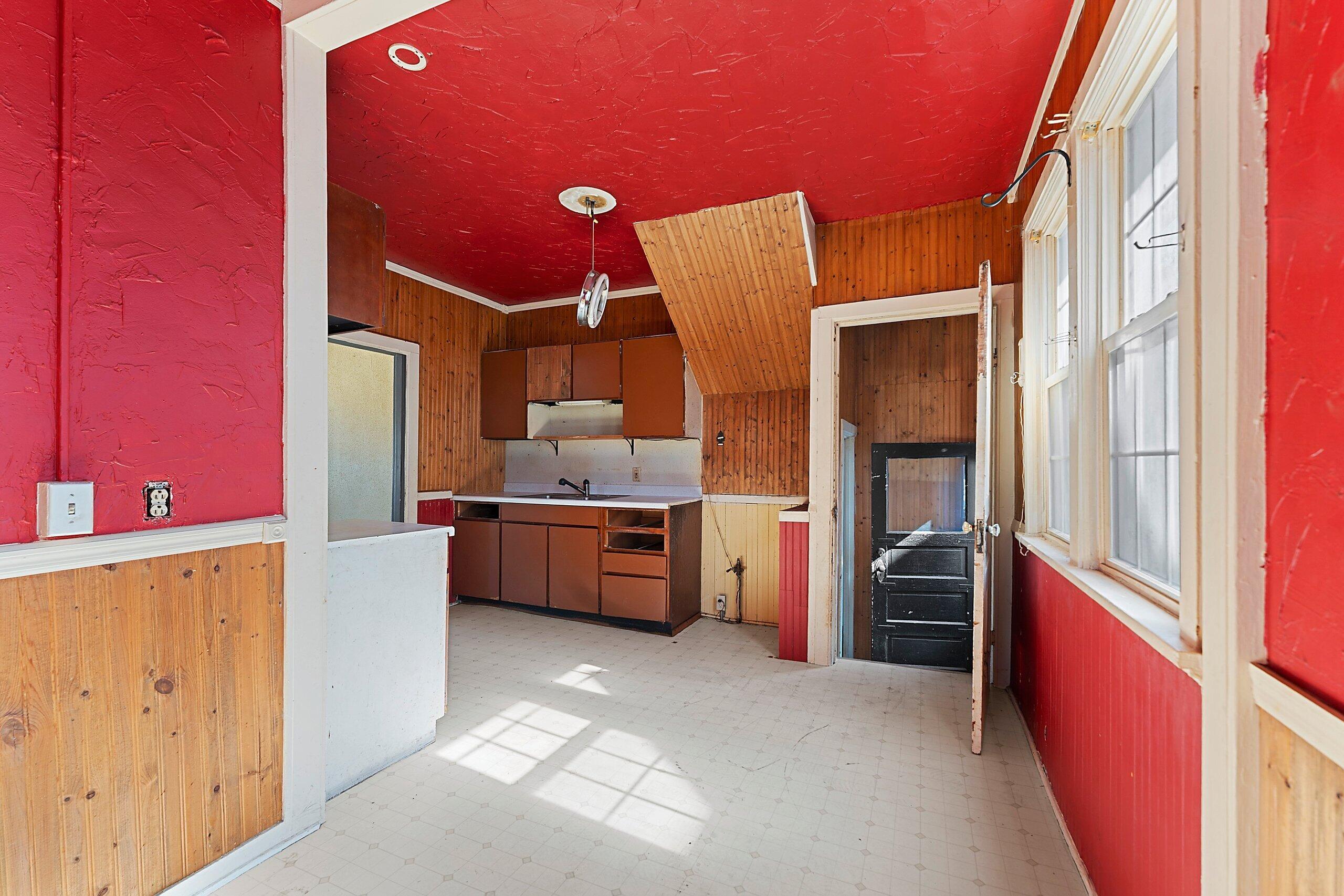 1718 28th Street Two Rivers, WI 54241 - Photo 7 of 38 026-171828thStreet-TwoRivers-WI-54241-SM
