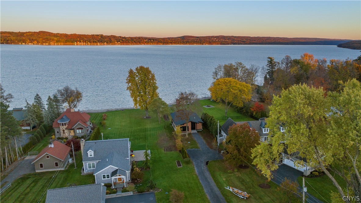 2010 West Lake Road Skaneateles, NY 13152 - Photo 2 of 40
