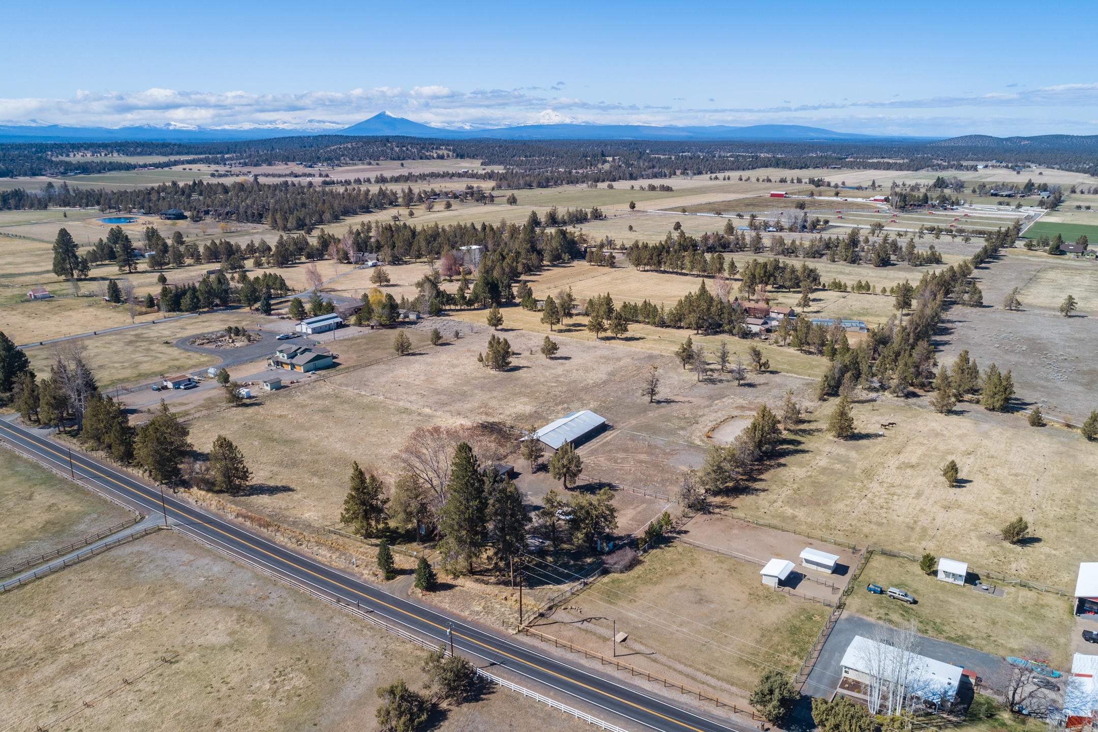 19876 Connarn Road Bend, OR 97703 - Photo 32 of 34 2021_04_08_19876_connarn-34