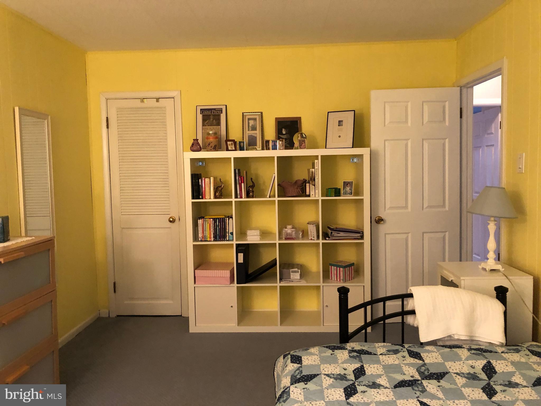 3648 Salina Road Philadelphia, PA 19154 - Photo 25 of 36 Middle Bedroom