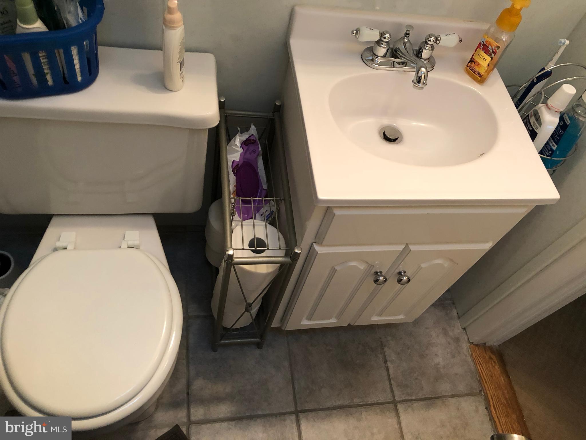3648 Salina Road Philadelphia, PA 19154 - Photo 26 of 36 Full Bathroom