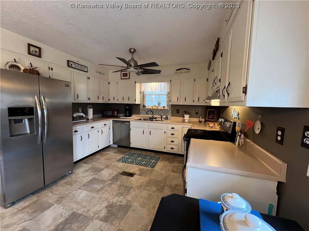 222 Reedyville Road Spencer, WV 25276 - Photo 4 of 33 Gallery Image 4
