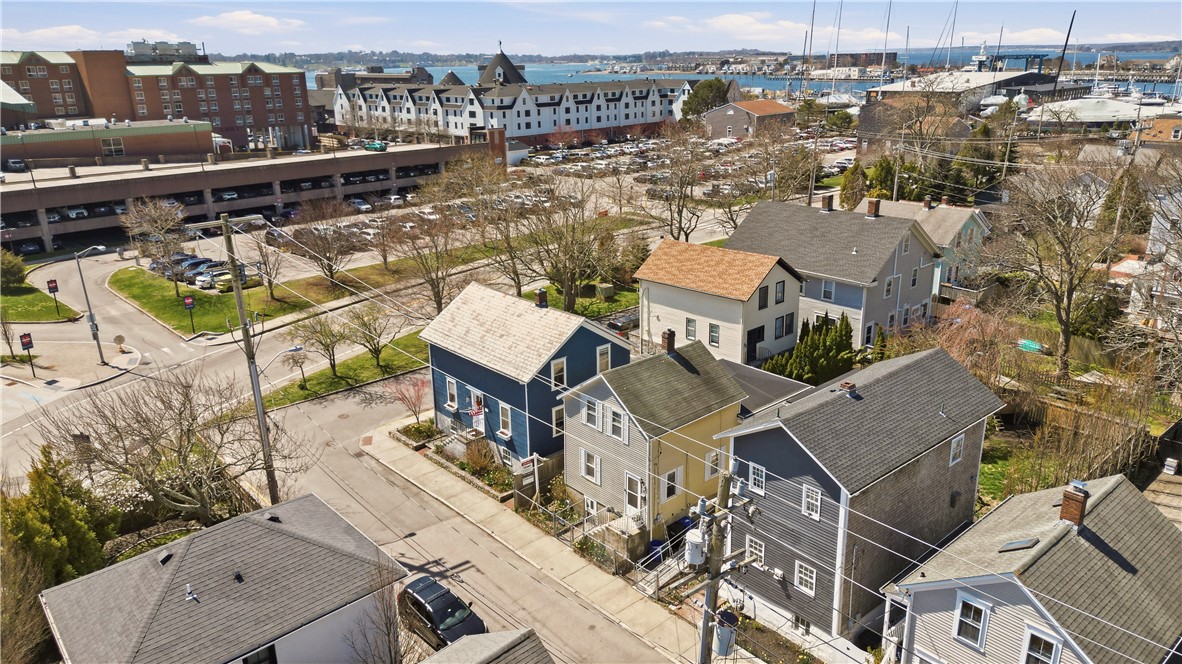 4 3rd Street Newport, RI 02840 - Photo 12 of 23 Gallery Image 12