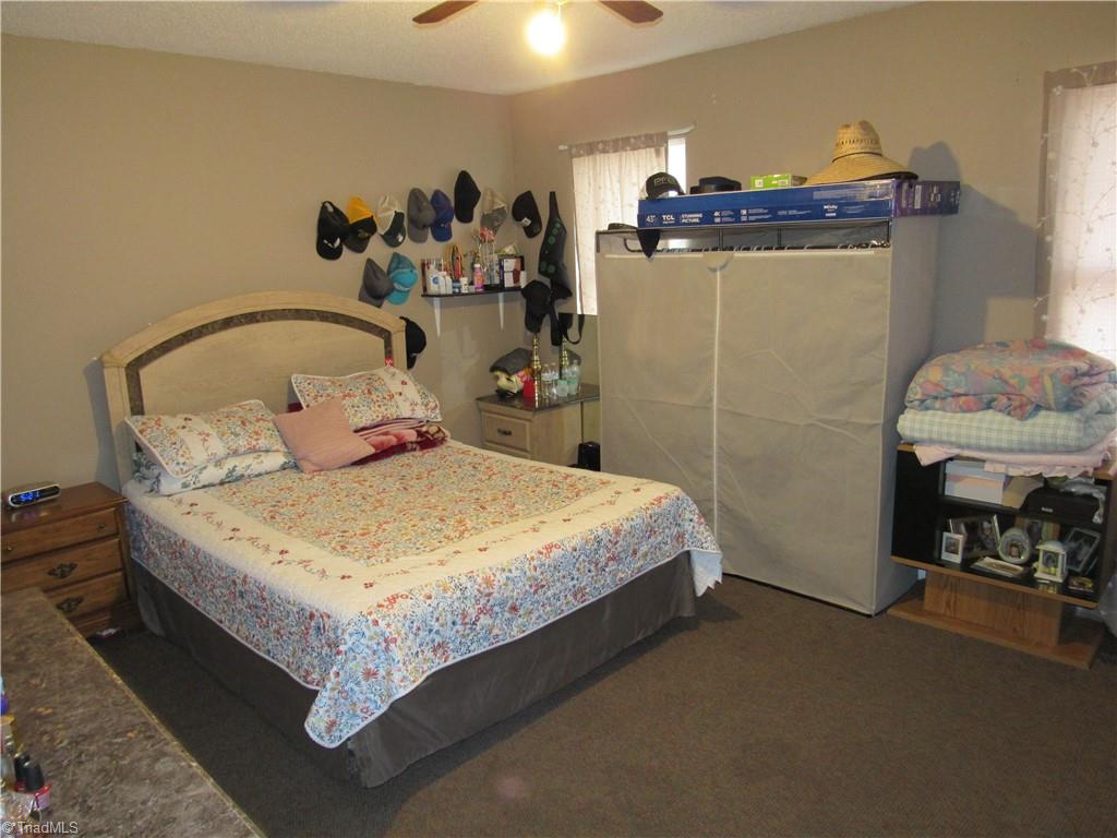 2510 Cole Road Winston-Salem, NC 27107 - Photo 8 of 11 Primary Bedroom