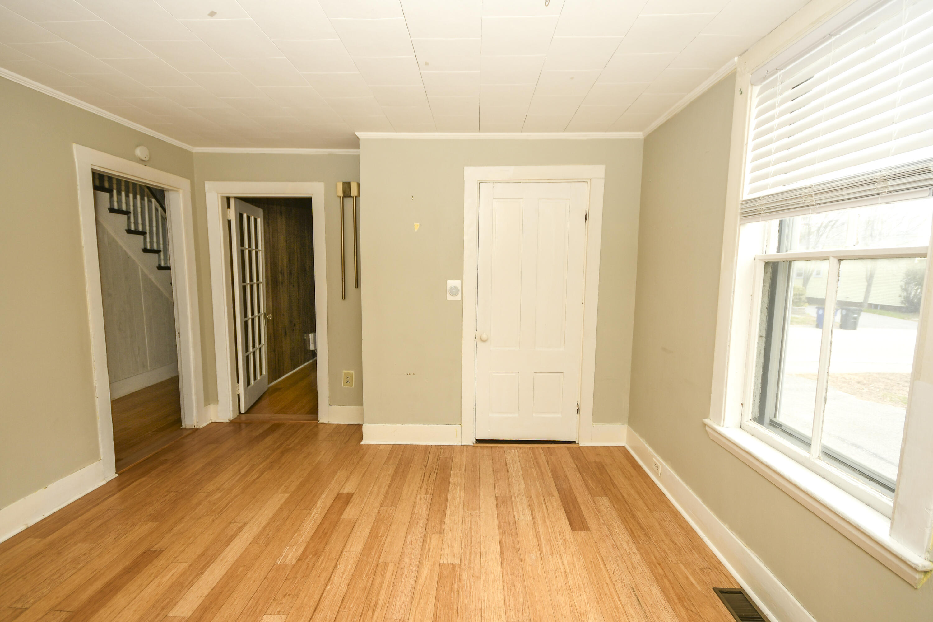 40 East Valentine Street Westbrook, ME 04092 - Photo 11 of 20 11