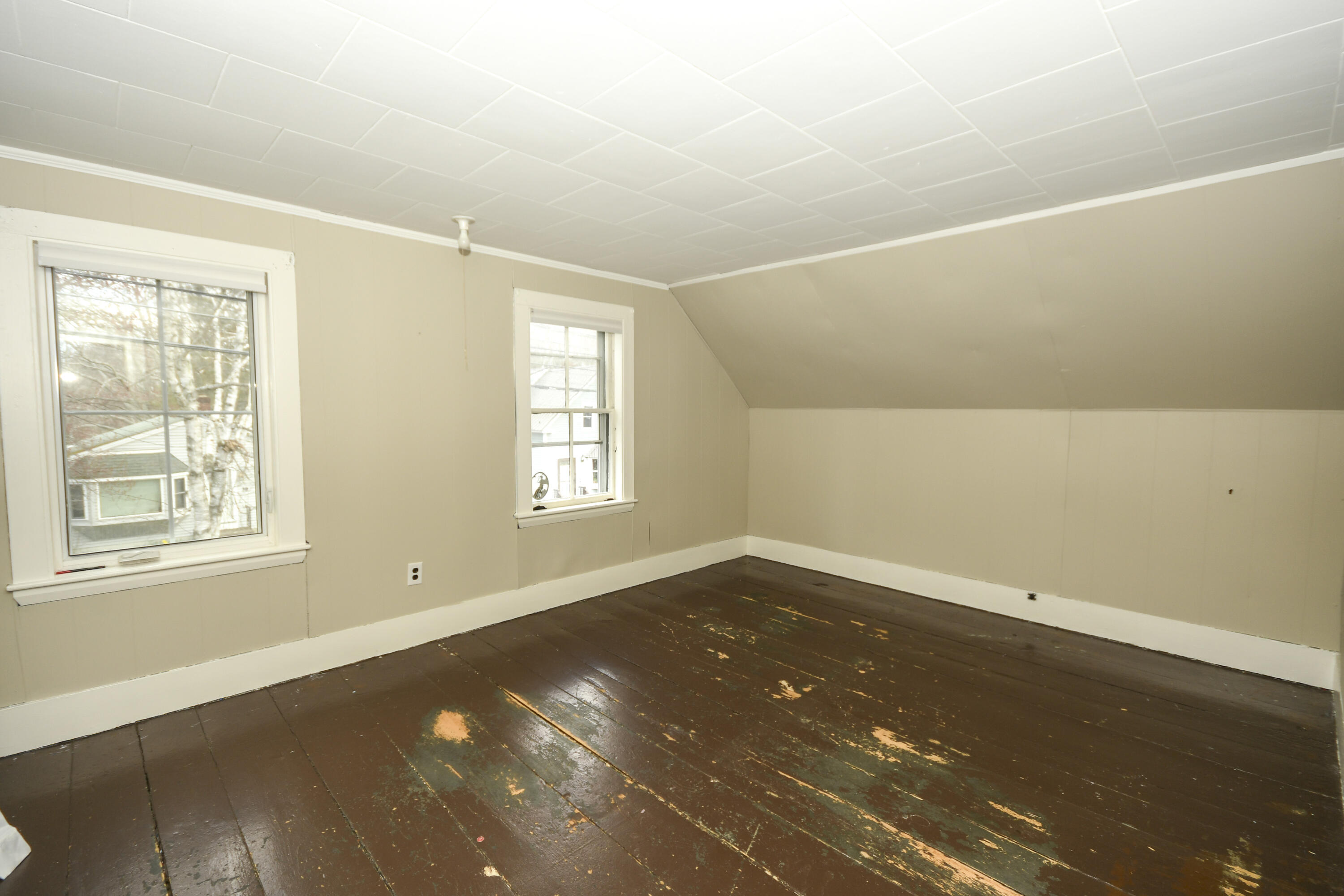 40 East Valentine Street Westbrook, ME 04092 - Photo 16 of 20 18DSC_8983