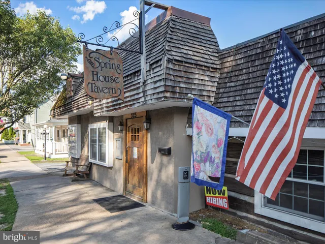 $484,000 | 239 North Church Street, Woodstock, VA 22664