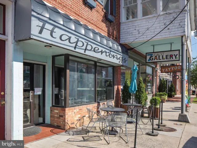 $484,000 | 239 North Church Street, Woodstock, VA 22664