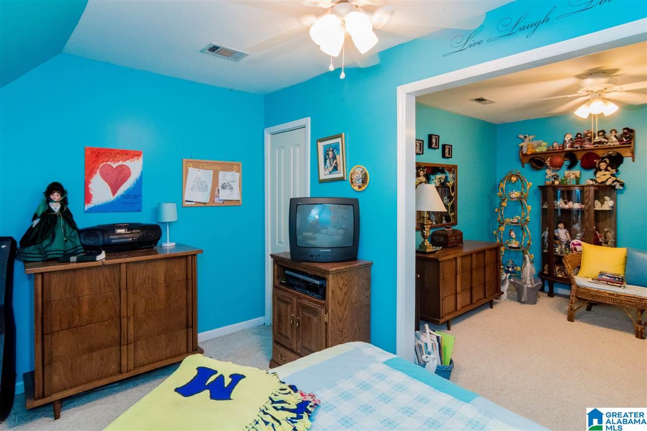 100 Spinnaker Lane Alabaster, AL 35007 - Photo 20 of 33