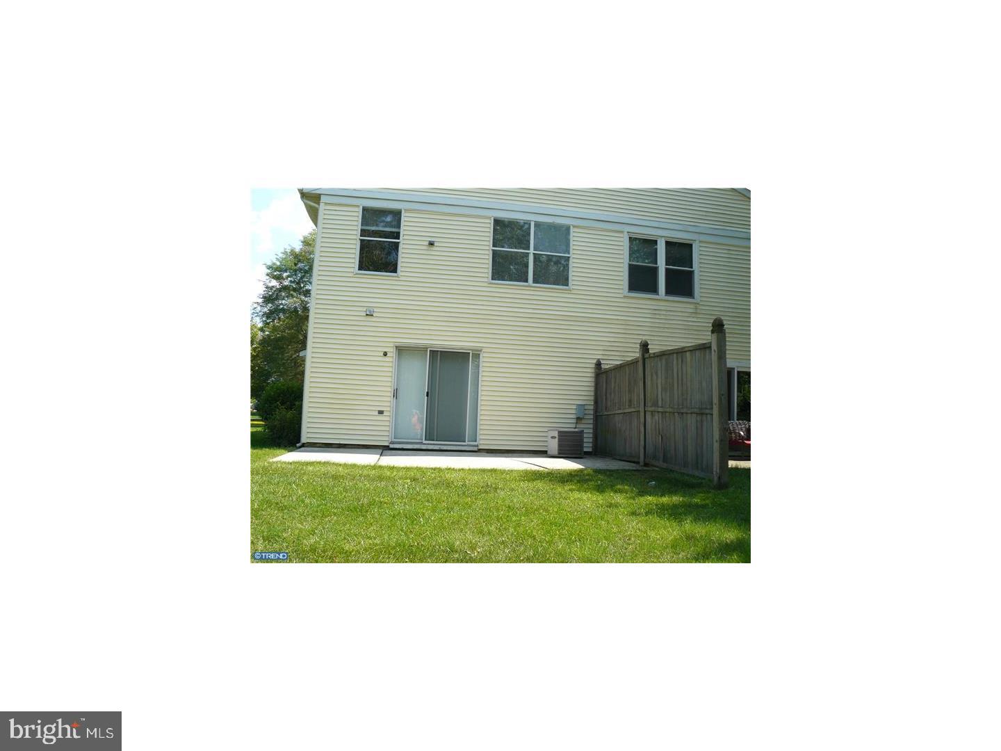 14 Pebble Road Hightstown, NJ 08520 - Photo 2 of 22