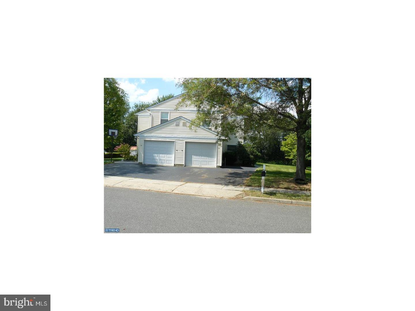 14 Pebble Road Hightstown, NJ 08520 - Photo 3 of 22