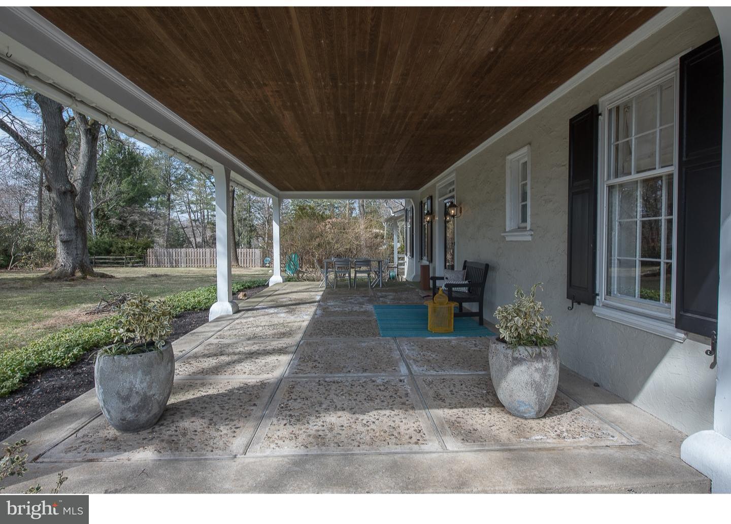 1403 Kyneton Road Villanova, PA 19085 - Photo 2 of 25 Exterior Front