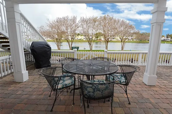 $2,500 | 213 Sea Horse Drive Southeast, Unit B, St. Petersburg, FL 33705