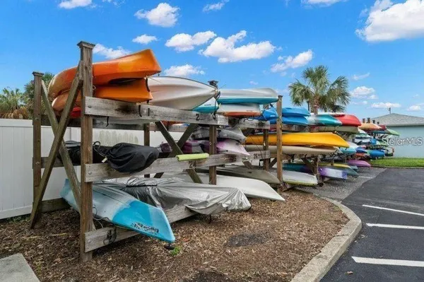 $2,500 | 213 Sea Horse Drive Southeast, Unit B, St. Petersburg, FL 33705