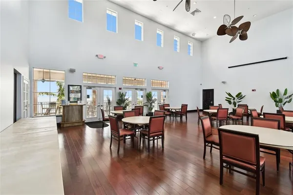 $2,500 | 213 Sea Horse Drive Southeast, Unit B, St. Petersburg, FL 33705
