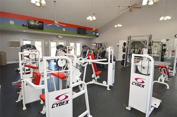 $2,500 | 213 Sea Horse Drive Southeast, Unit B, St. Petersburg, FL 33705