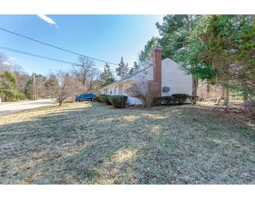 2 Cynthia Road Canton, MA 02021 - Photo 7 of 14 Gallery Image 7