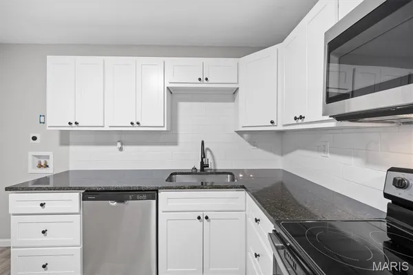 $74,000 | 1110 St Marcella Drive, Cahokia, IL 62206