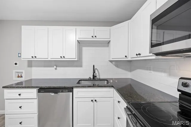 $97,500 | 1110 St Marcella Drive, Cahokia, IL 62206