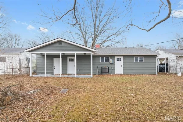 $74,000 | 1110 St Marcella Drive, Cahokia, IL 62206