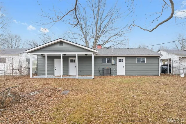 $97,500 | 1110 St Marcella Drive, Cahokia, IL 62206