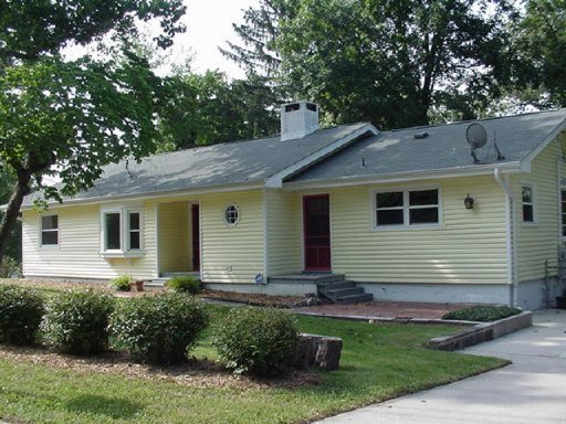 98 Pleasant Road Oak Ridge, TN 37830 - Photo 1 of 1 Primary Photo