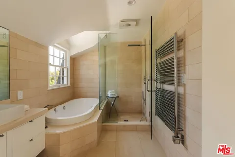 $3,895,000 | 251 Tavistock Avenue, Los Angeles, CA 90049