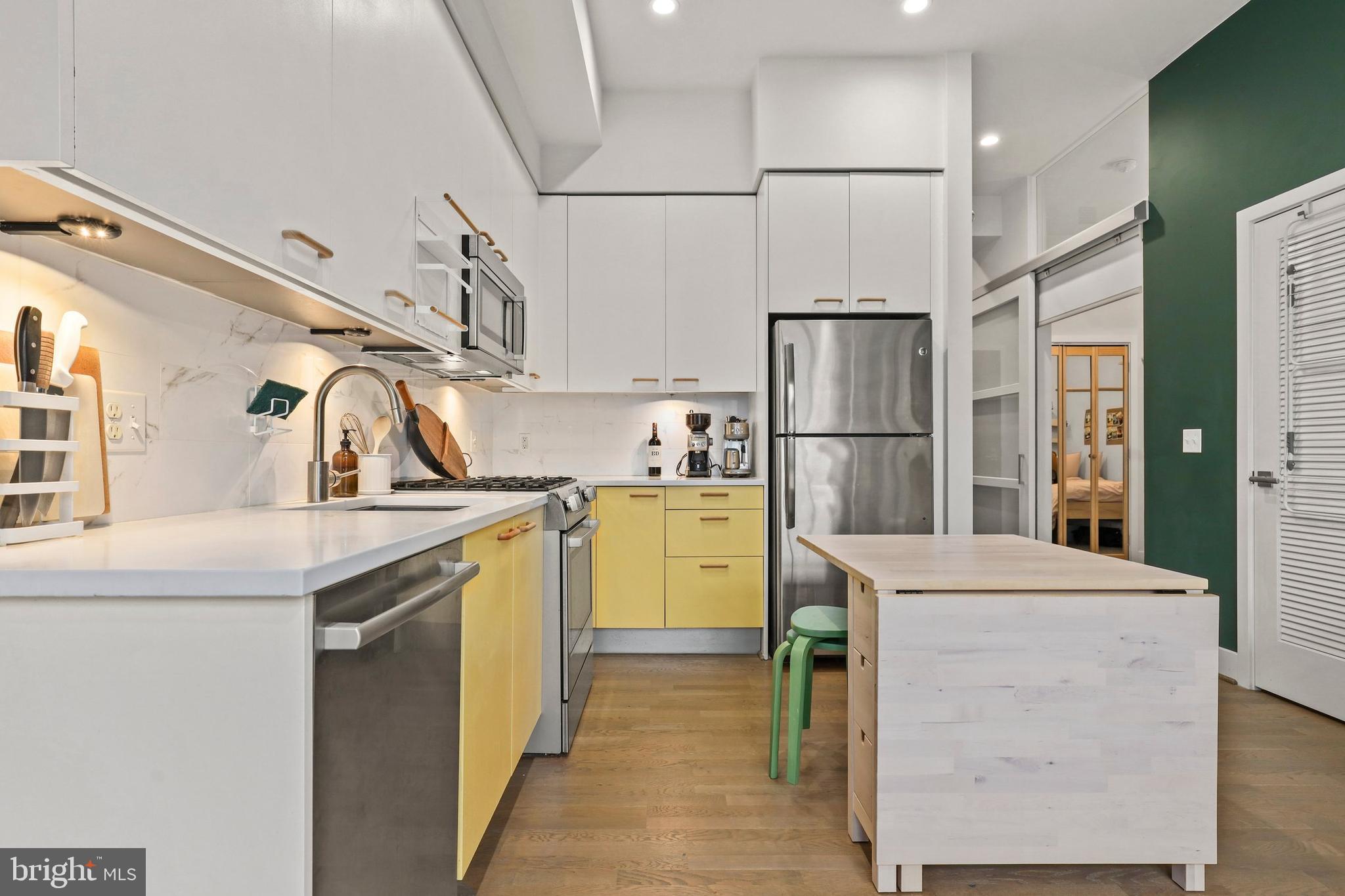 525 Water Street Southwest, Unit 407 Washington, DC 20024 - Photo 13 of 44