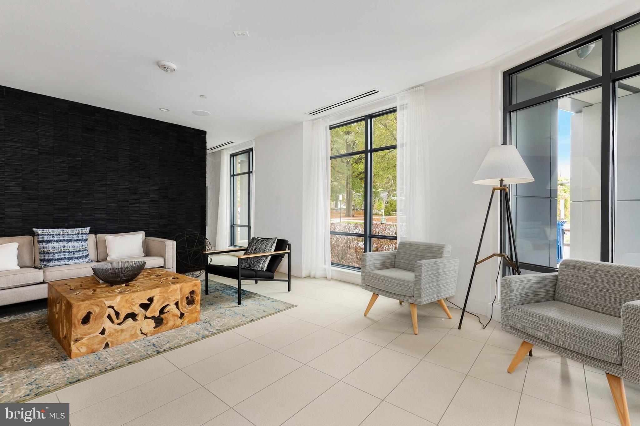 525 Water Street Southwest, Unit 407 Washington, DC 20024 - Photo 30 of 44