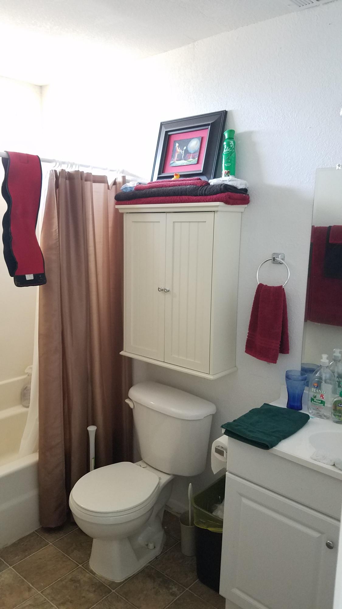 1179 Beltline Road Redding, CA 96003 - Photo 3 of 15 Master Bath
