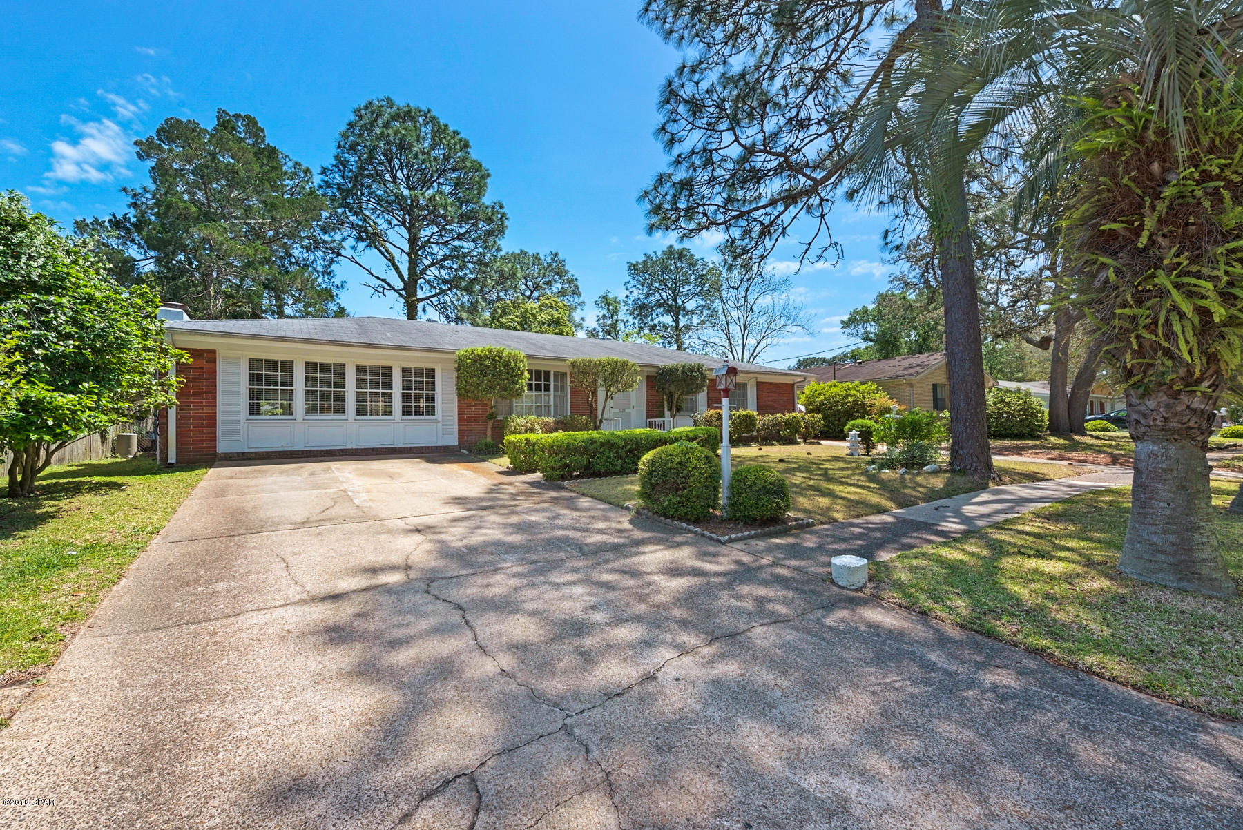 1220 Amherst Road Panama City, FL 32405 - Photo 2 of 32 Gallery Image 2