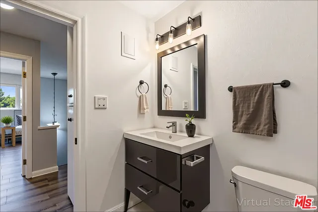 $500,000 | 2020 West 23rd Street, Unit 18, Long Beach, CA 90810