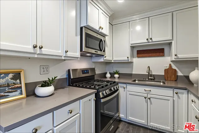 $500,000 | 2020 West 23rd Street, Unit 18, Long Beach, CA 90810