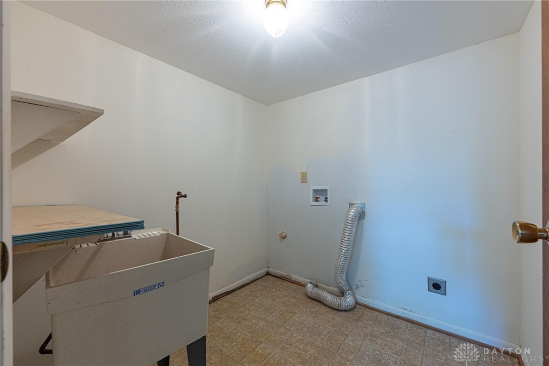 7635 Bigger Road Centerville, OH 45459 - Photo 15 of 41 Gallery Image 15