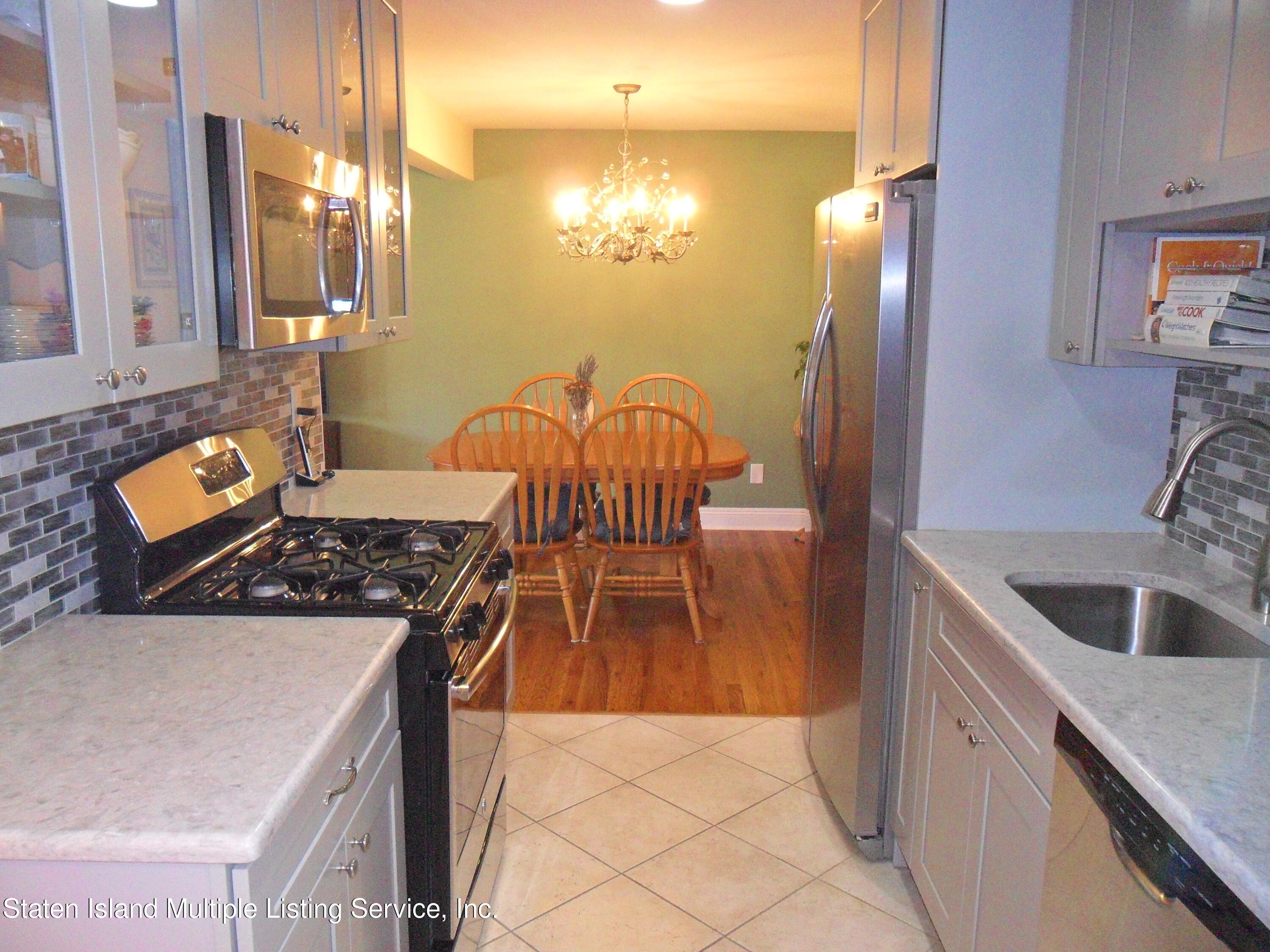 465 Willow Road East, Unit 2 Staten Island, NY 10314 - Photo 13 of 54 SAM_3222