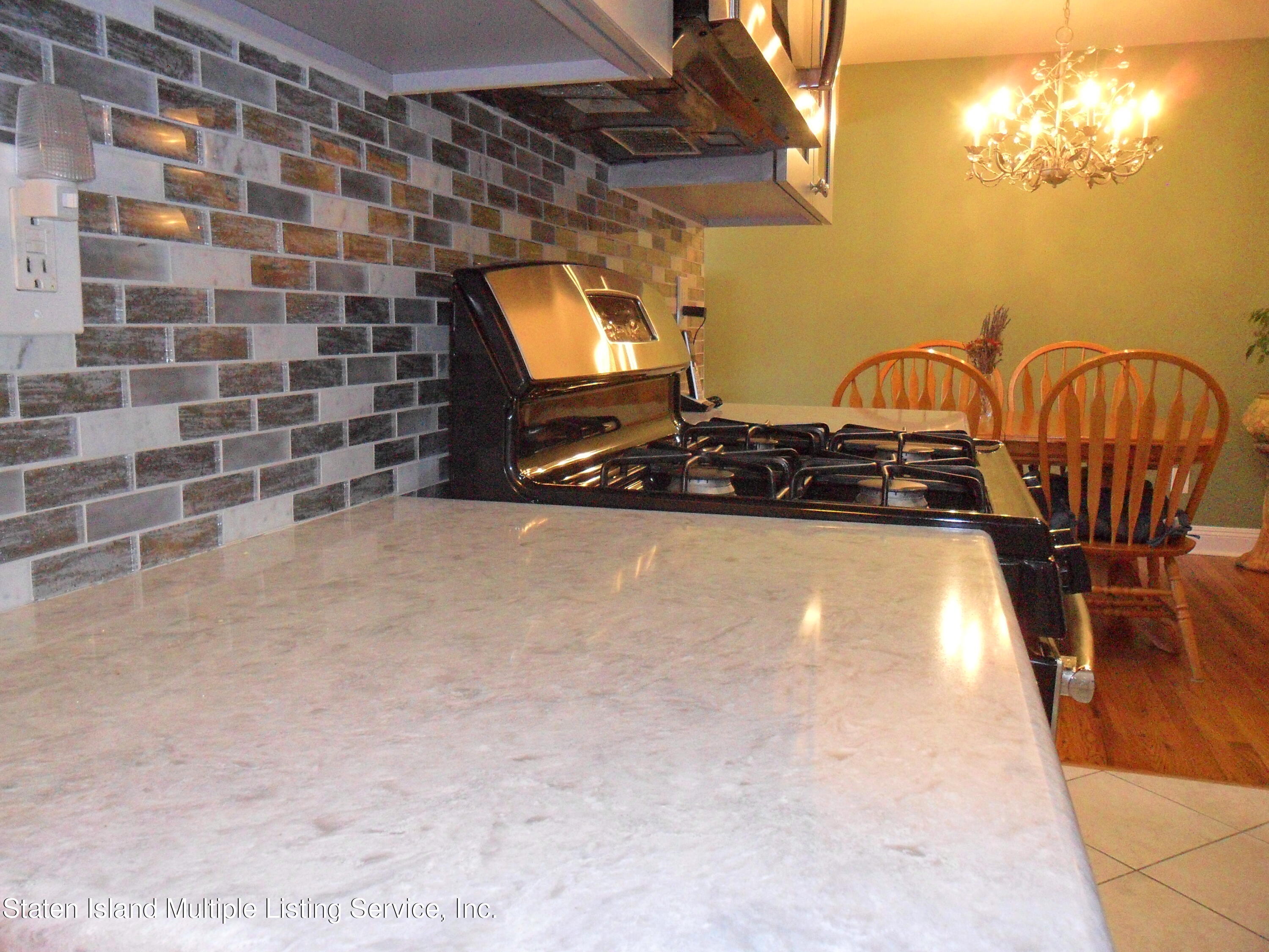 465 Willow Road East, Unit 2 Staten Island, NY 10314 - Photo 5 of 54 SAM_3216