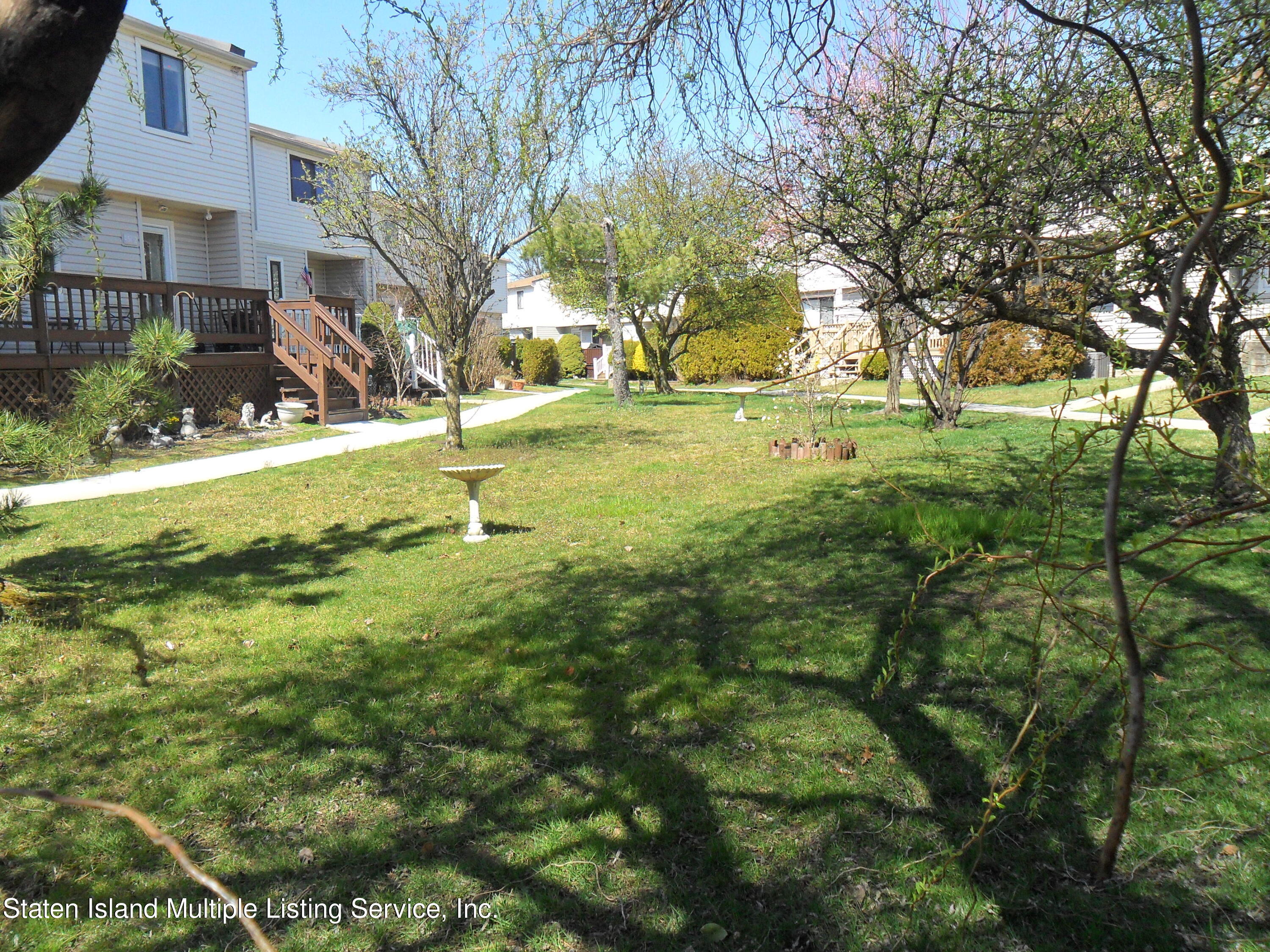 465 Willow Road East, Unit 2 Staten Island, NY 10314 - Photo 53 of 54 SAM_3273