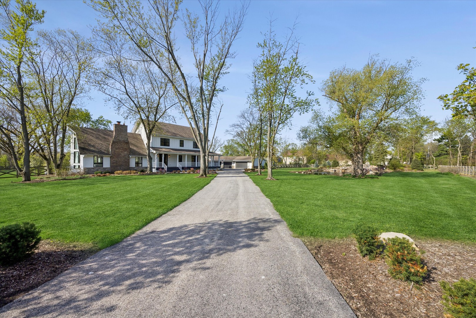 16W185 89th Street Burr Ridge, IL 60527 - Photo 40 of 44 a view of a park with large trees