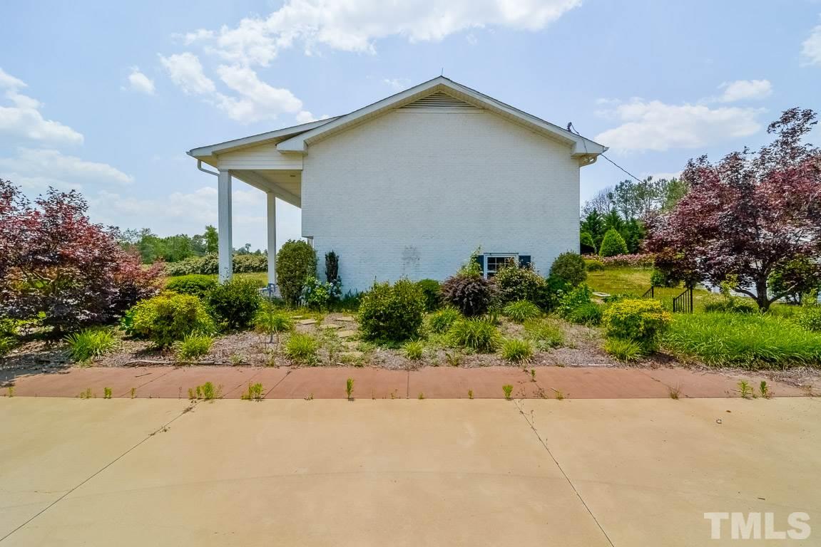 221 Pope Lake Road Angier, NC 27501 - Photo 2 of 22 Gallery Image 2