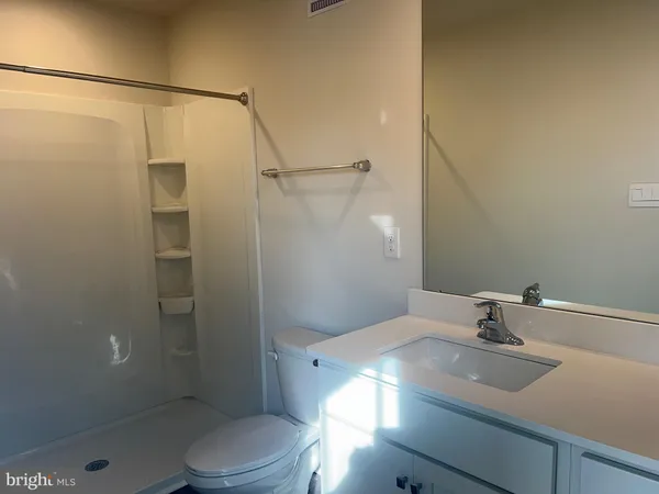 $2,750 | 125 Mazzeo Drive, Glassboro, NJ 08028