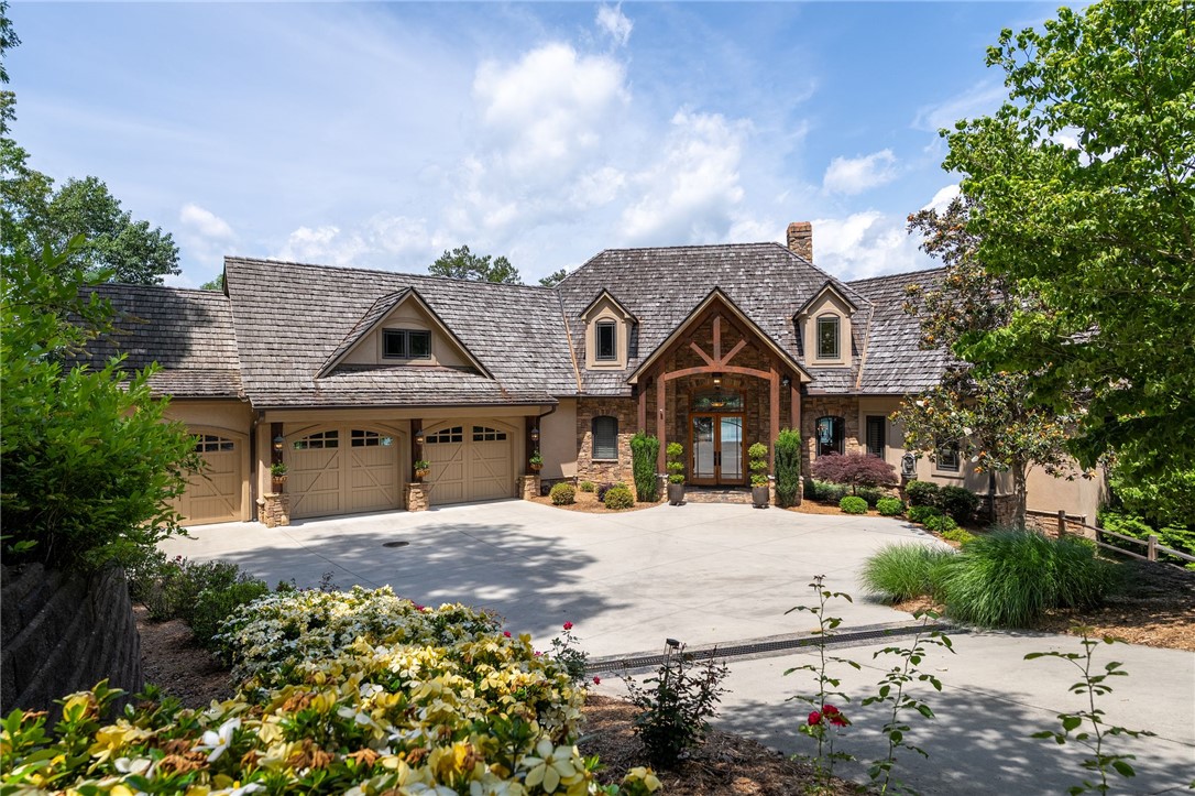 117 Misty Water Loop Sunset, SC 29685 - Photo 1 of 50