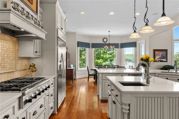 $3,395,685 | 117 Misty Water Loop, Sunset, SC 29685