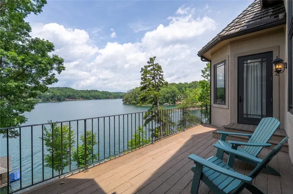 $3,395,685 | 117 Misty Water Loop, Sunset, SC 29685