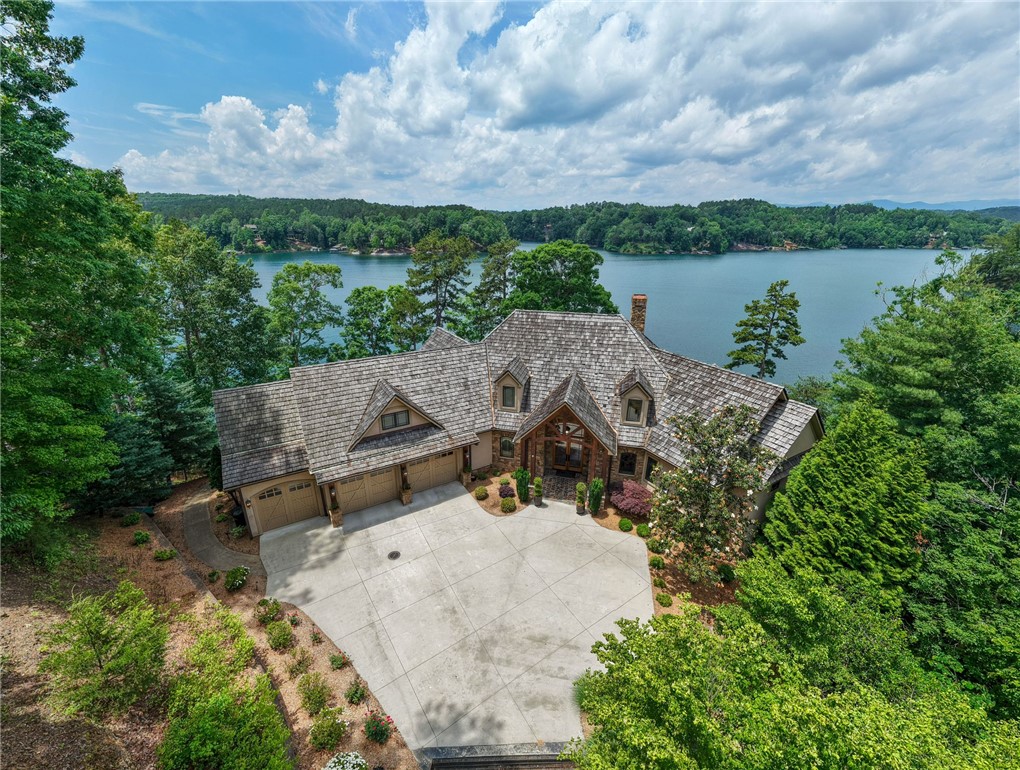 117 Misty Water Loop Sunset, SC 29685 - Photo 2 of 50