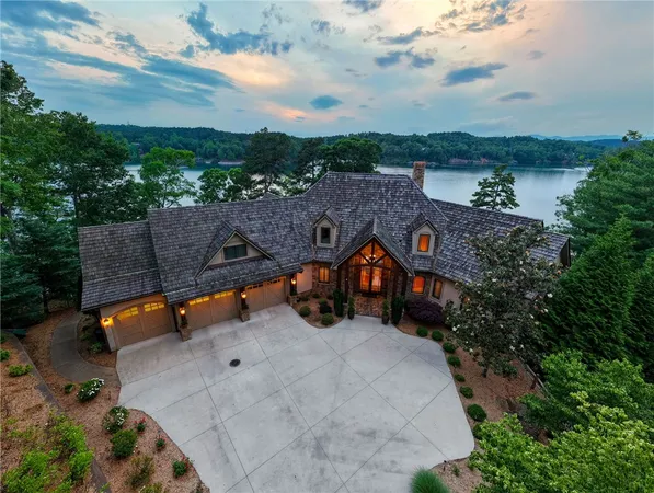 $3,395,685 | 117 Misty Water Loop, Sunset, SC 29685