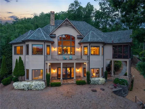 $3,395,685 | 117 Misty Water Loop, Sunset, SC 29685