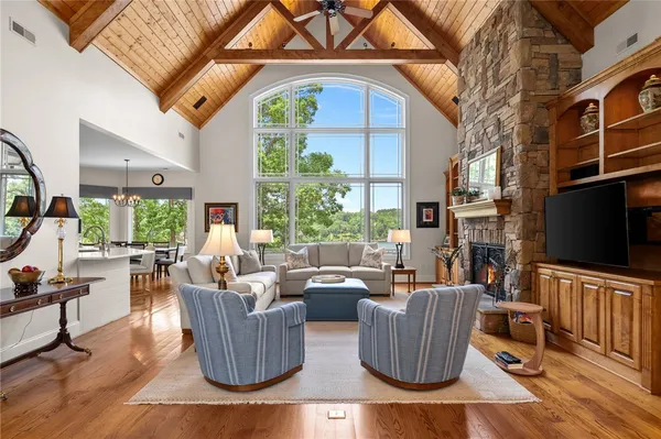 $3,395,685 | 117 Misty Water Loop, Sunset, SC 29685