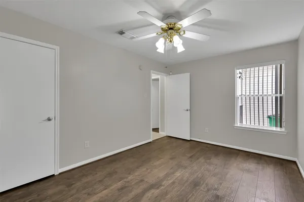 $1,950 | 12411 Westwold Drive, Tomball, TX 77377