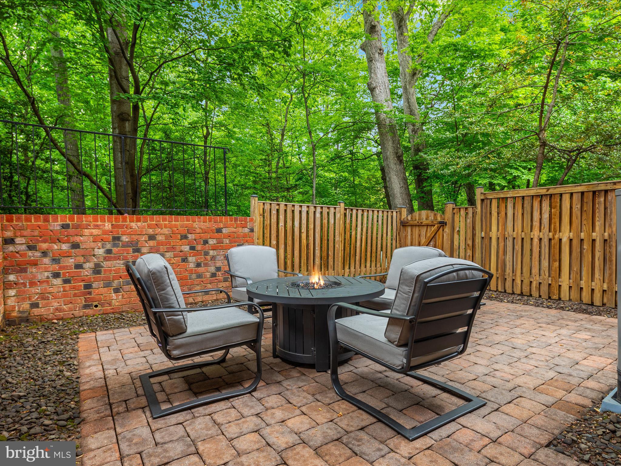 2272 Gunsmith Square Reston, VA 20191 - Photo 23 of 63 a view of outdoor space with seating