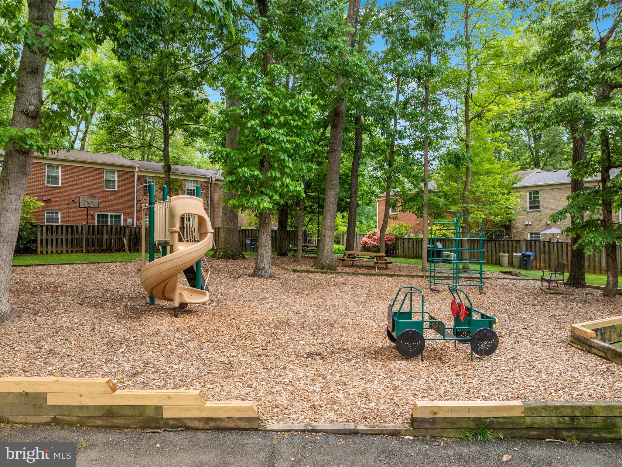 2272 Gunsmith Square Reston, VA 20191 - Photo 30 of 63 a view of a park with slide